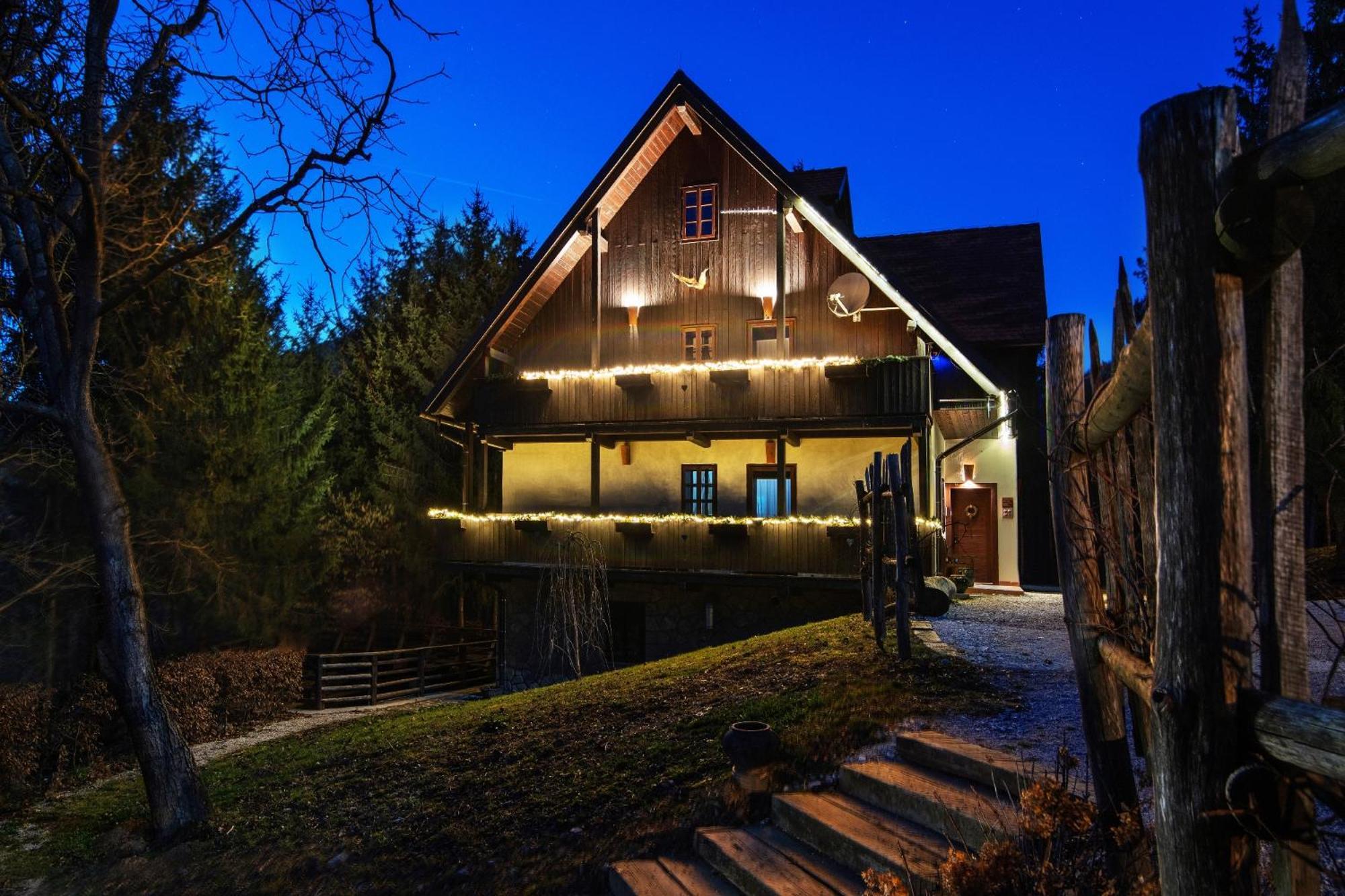 רוגאסקה סלאטינה Pomona Relaxing Nature Guest House מראה חיצוני תמונה